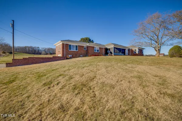 $560,000 | 845 Highway 44, Bristol, TN 37620
