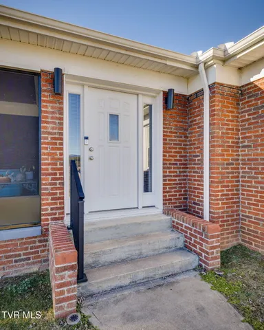 $560,000 | 845 Highway 44, Bristol, TN 37620