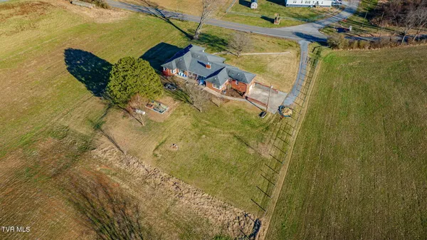 $560,000 | 845 Highway 44, Bristol, TN 37620