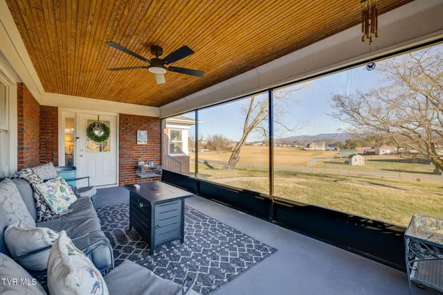 $560,000 | 845 Highway 44, Bristol, TN 37620