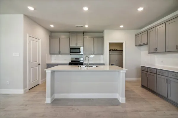 $2,350 | 1016 Amenduni Lane, Anna, TX 75409