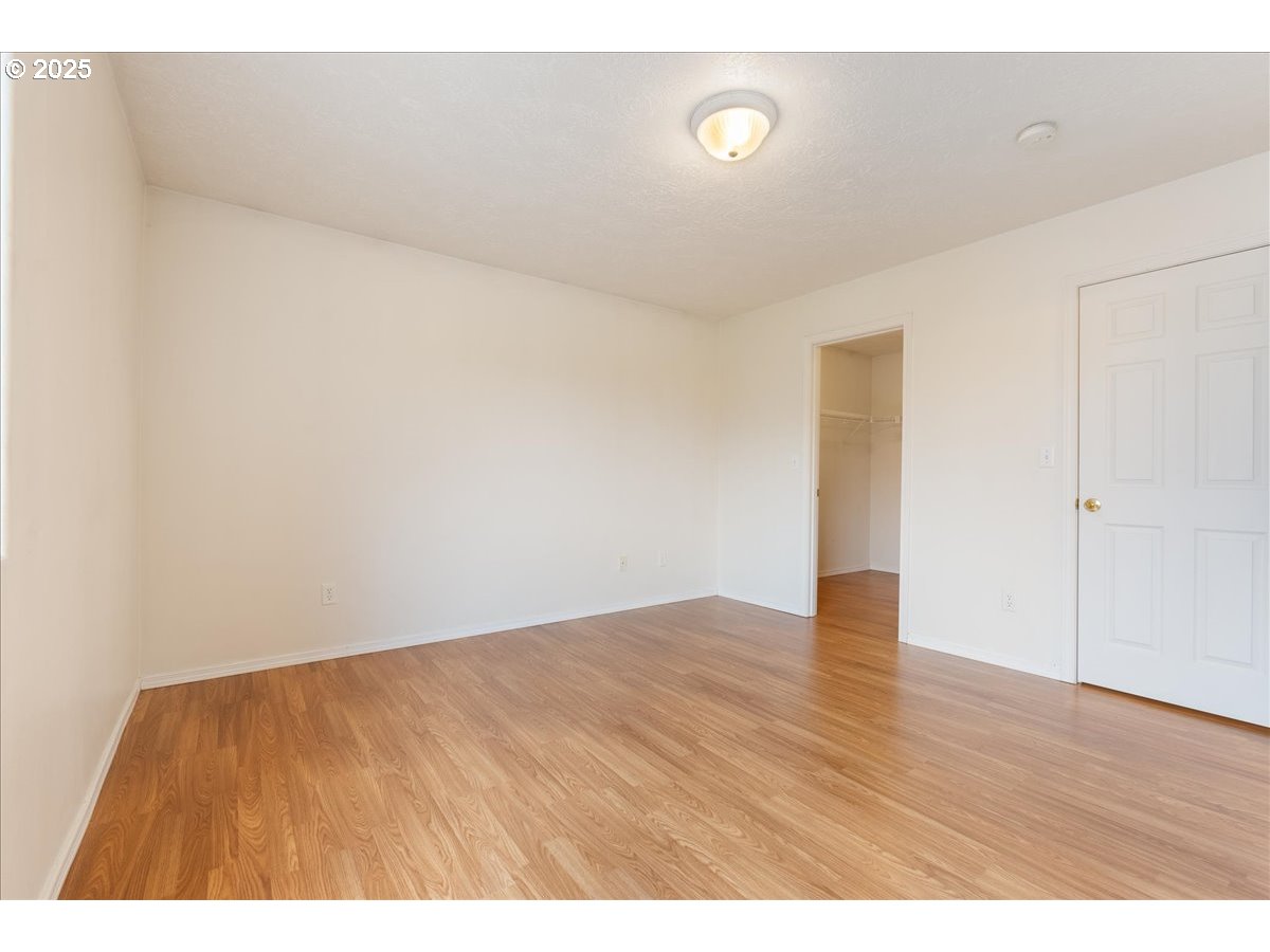 21110 Pebble Lane Fairview, OR 97024 - Photo 29 of 42