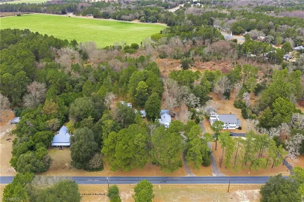 $625,000 | 138-132 West Moore Street, Norman, NC 28367