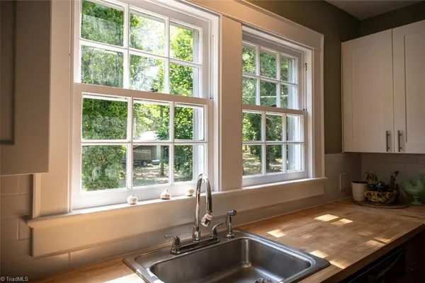 $625,000 | 138-132 West Moore Street, Norman, NC 28367