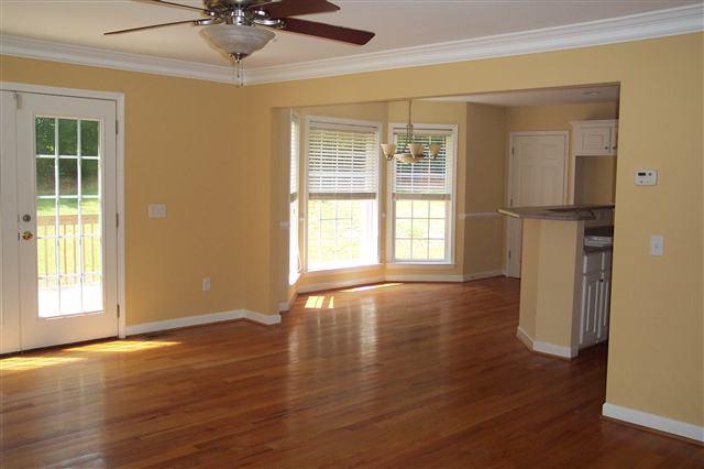 154 North Harper Ridge Road Seneca, SC 29678 - Photo 5 of 21 Gallery Image 5