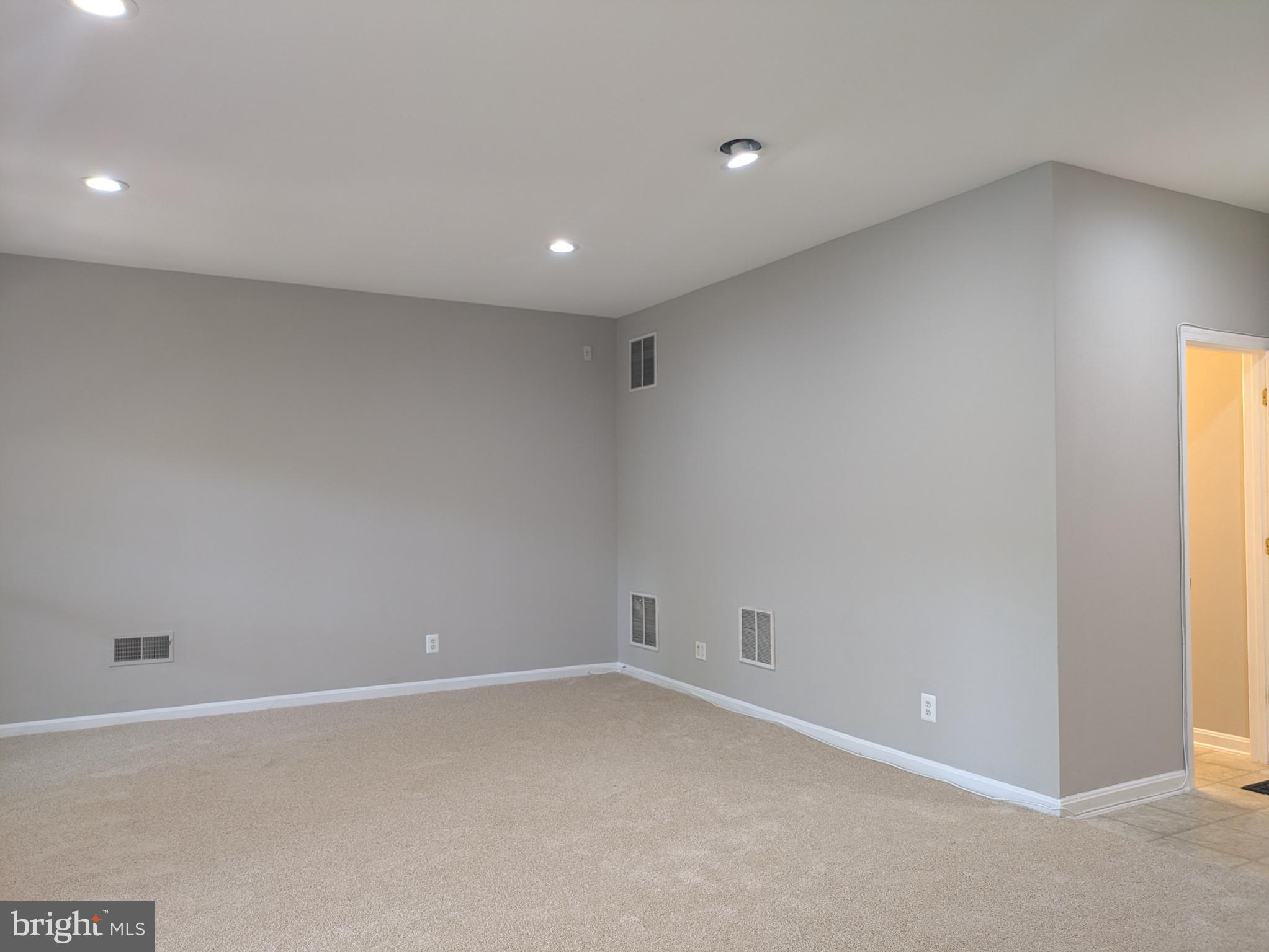 4016 Timber Oak Trail Fairfax, VA 22033 - Photo 59 of 67 a view of room