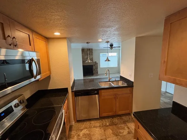 $2,000 | 4850 East Desert Cove Avenue, Unit 324, Scottsdale, AZ 85254