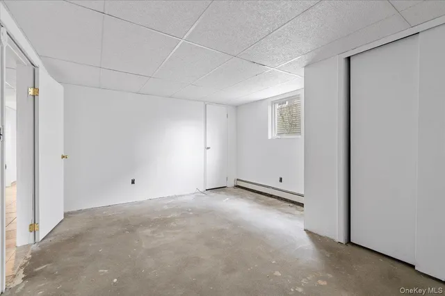 an empty room with an entryway