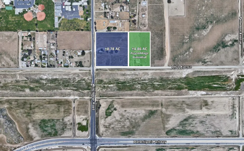 28920 Winchester Road Winchester, CA 92596 - Photo 1 of 4 a sign that is on the side of a building