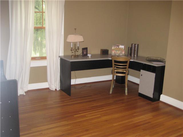 3075 Midgard Road Columbus, OH 43202 - Photo 9 of 13