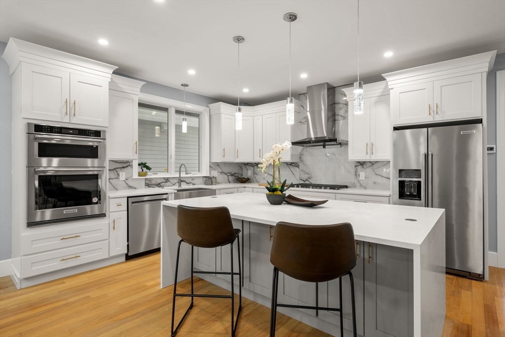 669 Boylston Street, Unit 669 Newton, MA 02459 - Photo 12 of 39