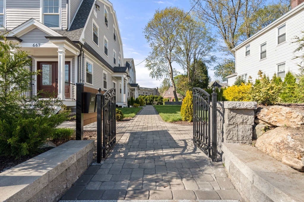 669 Boylston Street, Unit 669 Newton, MA 02459 - Photo 36 of 39