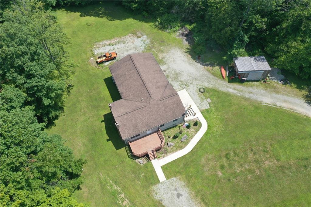 973 Kuhntown Road Somerset, PA 15501 - Photo 2 of 25 Gallery Image 2