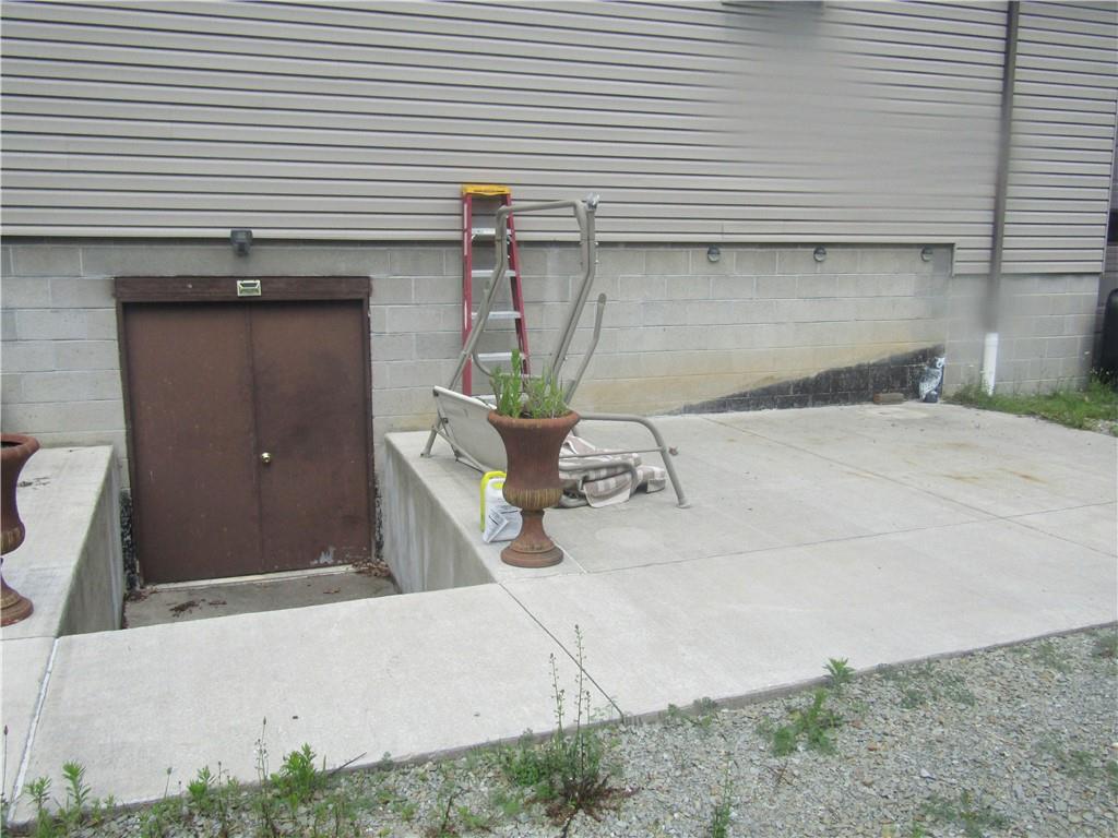 973 Kuhntown Road Somerset, PA 15501 - Photo 22 of 25 Gallery Image 22