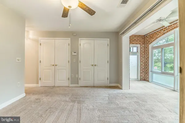 $3,150 | 6924 Fairfax Drive, Unit 238, Arlington, VA 22213