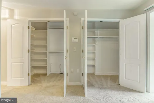 $3,150 | 6924 Fairfax Drive, Unit 238, Arlington, VA 22213