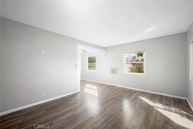 $2,495,000 | 198 West Elmwood Avenue, Burbank, CA 91502