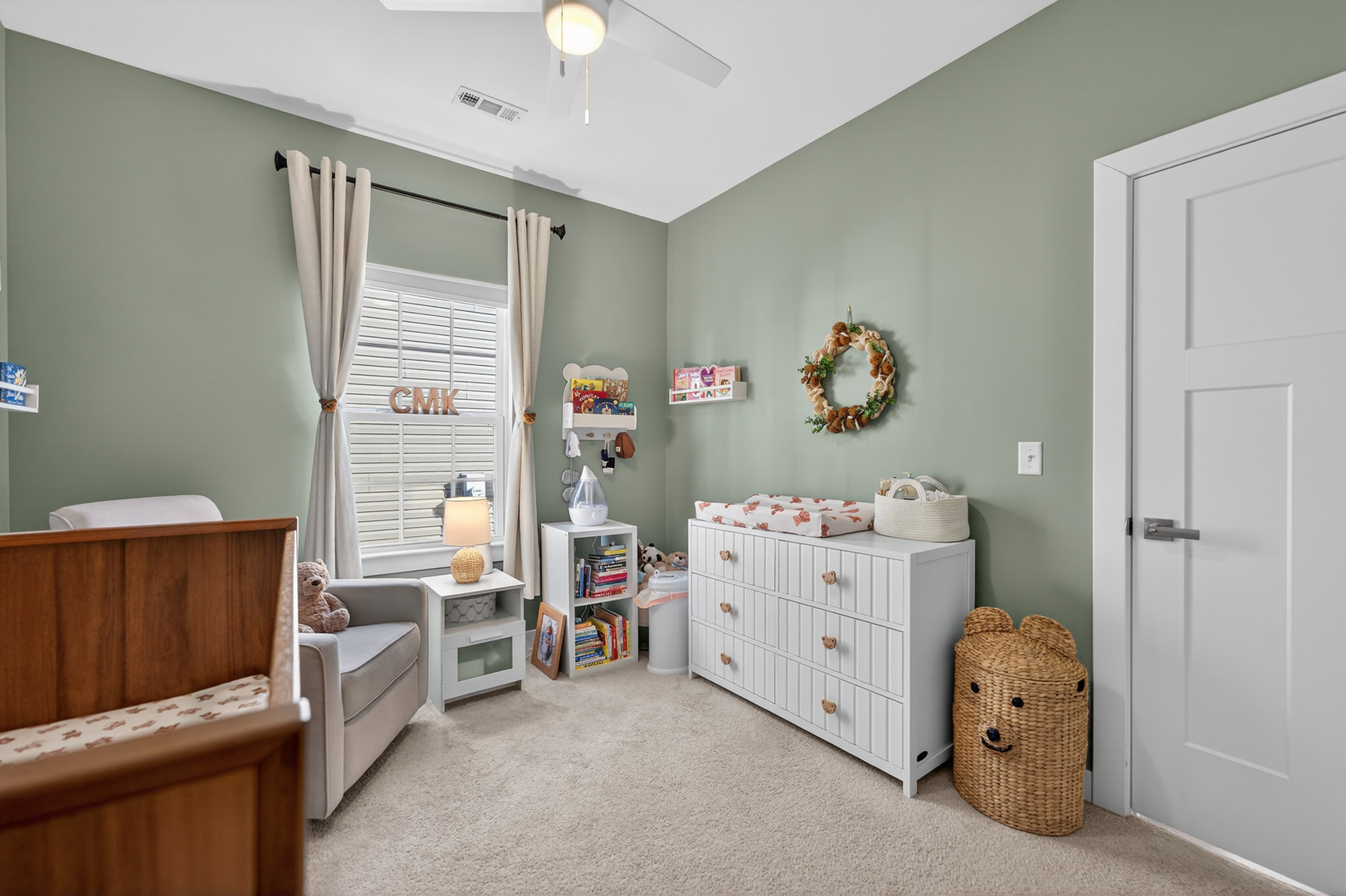 3656 Reddington Circle Elgin, IL 60124 - Photo 25 of 35 a bedroom with a baby bed baby crib and a dresser