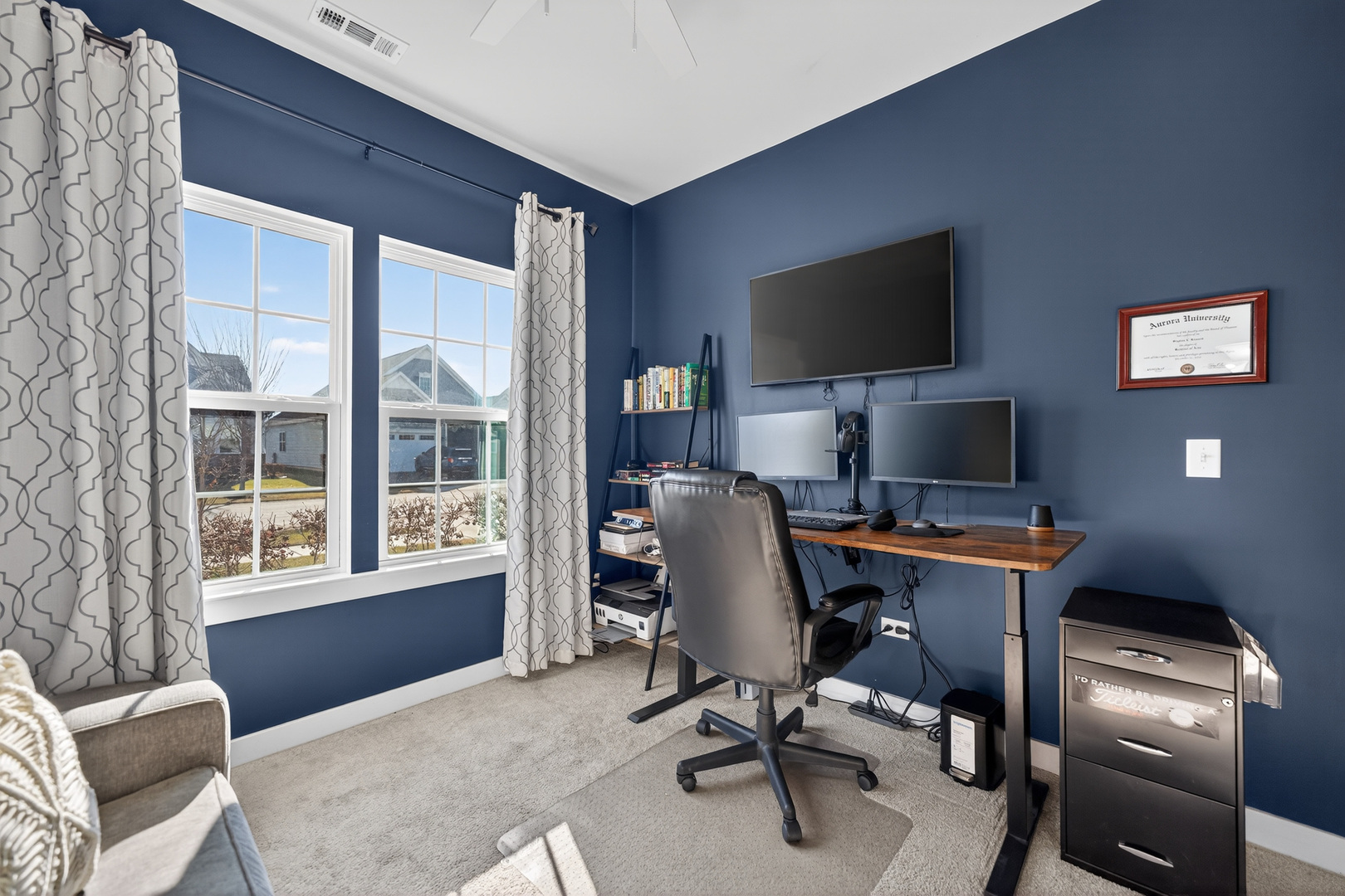 3656 Reddington Circle Elgin, IL 60124 - Photo 28 of 35 a view of a livingroom with workspace and a window