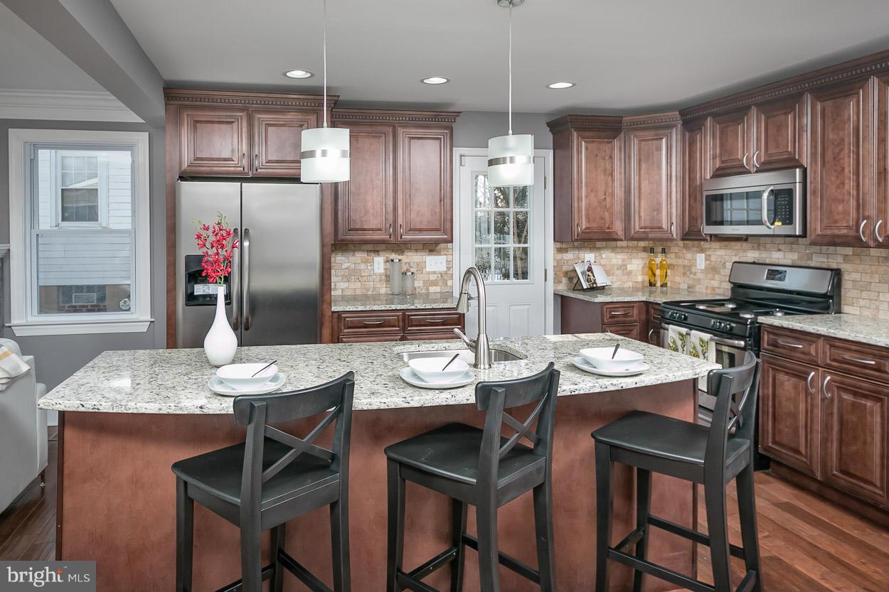2122 Northland Road Baltimore, MD 21207 - Photo 11 of 30 Kitchen