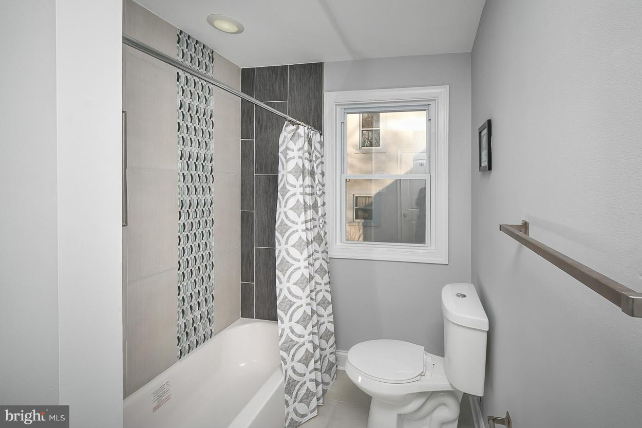 2122 Northland Road Baltimore, MD 21207 - Photo 19 of 30 Bath