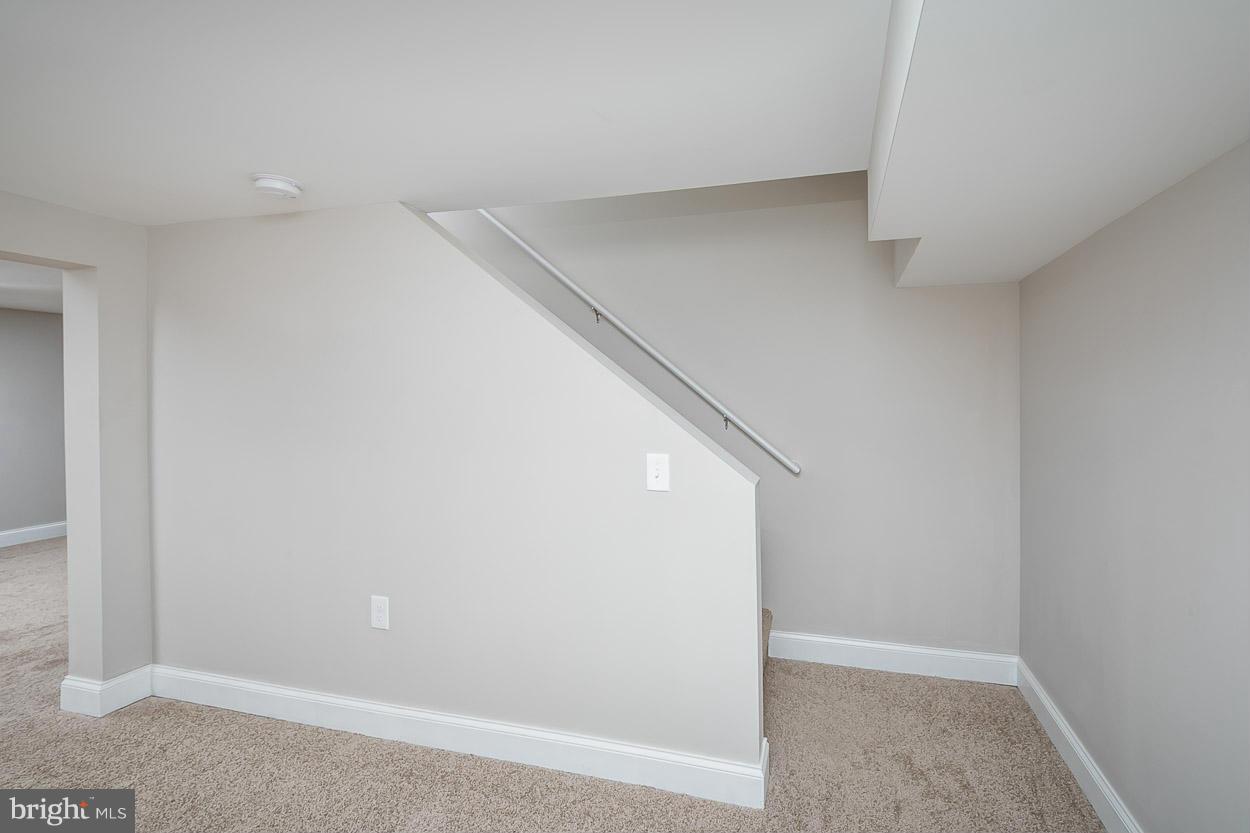 2122 Northland Road Baltimore, MD 21207 - Photo 25 of 30 Family Room