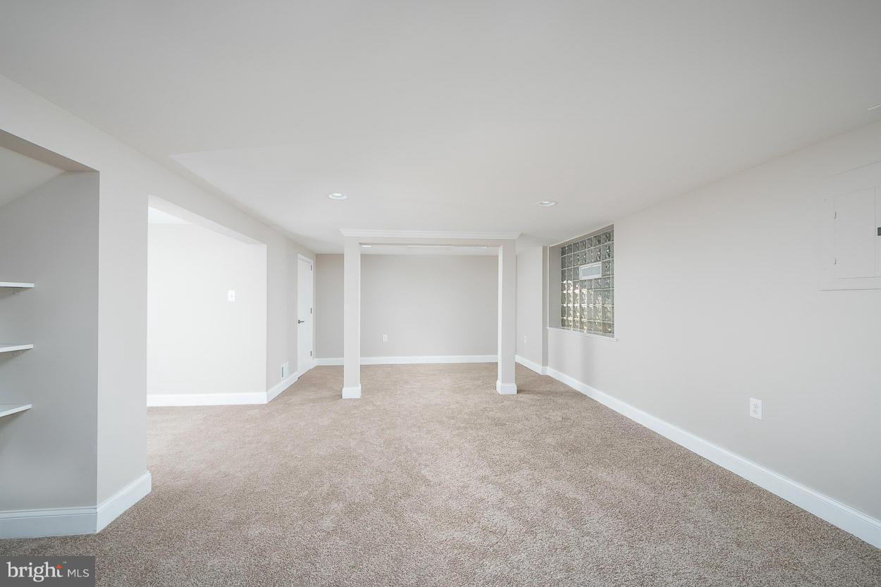 2122 Northland Road Baltimore, MD 21207 - Photo 26 of 30 Family Room
