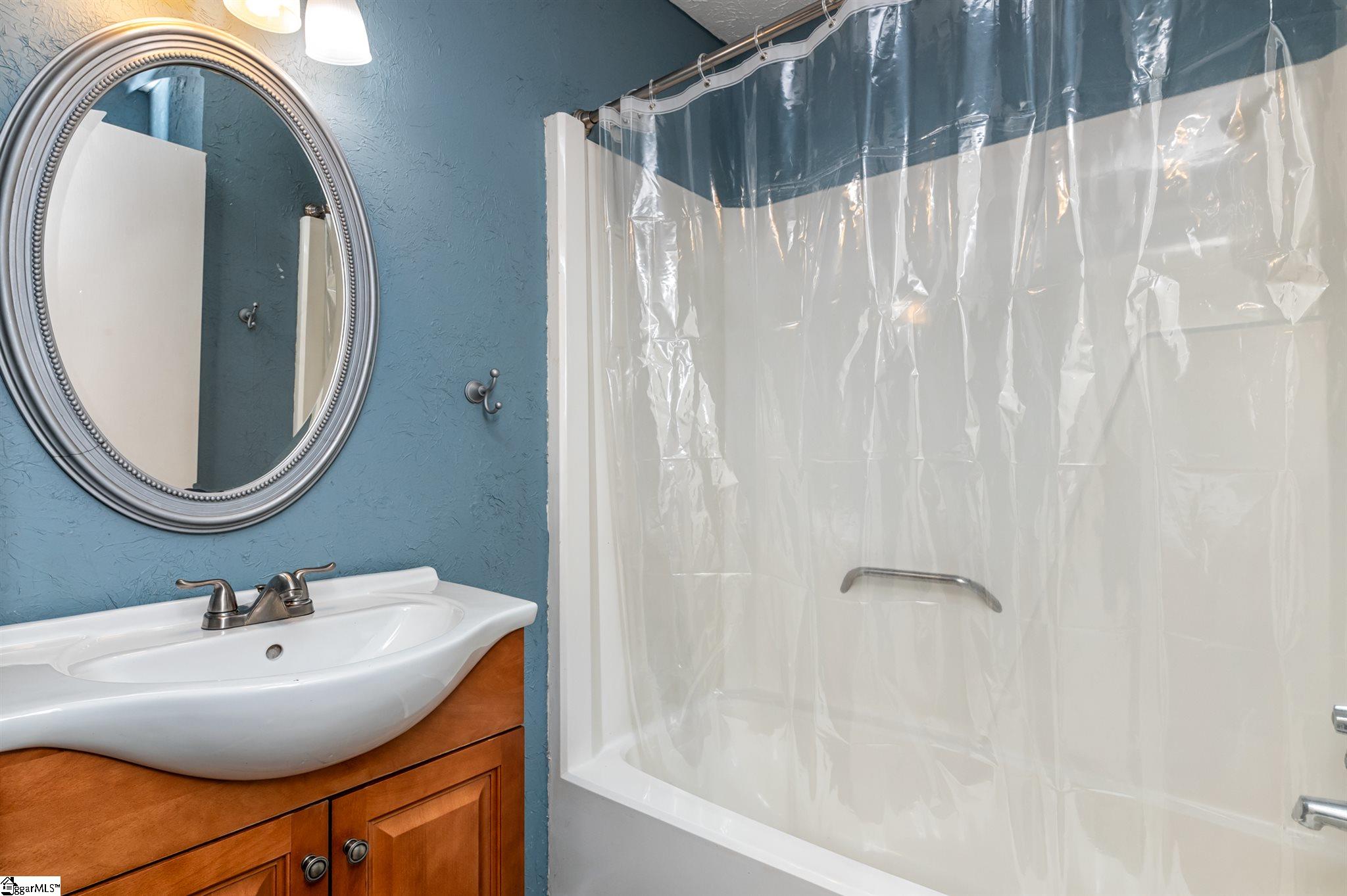 3304 Locust Hill Road Taylors, SC 29687 - Photo 17 of 31 Gallery Image 17