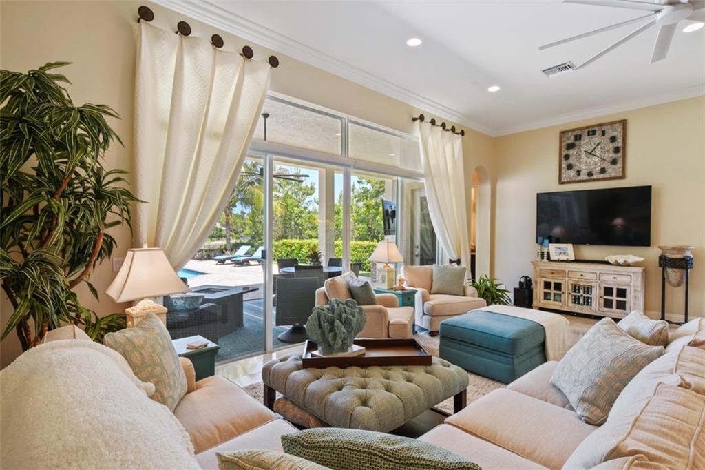 6251 Southeast Moss Ridge Pointe Hobe Sound, FL 33455 - Photo 18 of 43 Gallery Image 18
