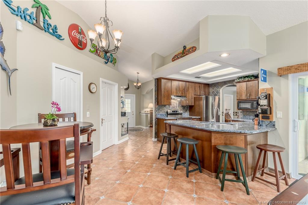 4795 Southeast Manatee Terrace Stuart, FL 34997 - Photo 11 of 28 Gallery Image 11