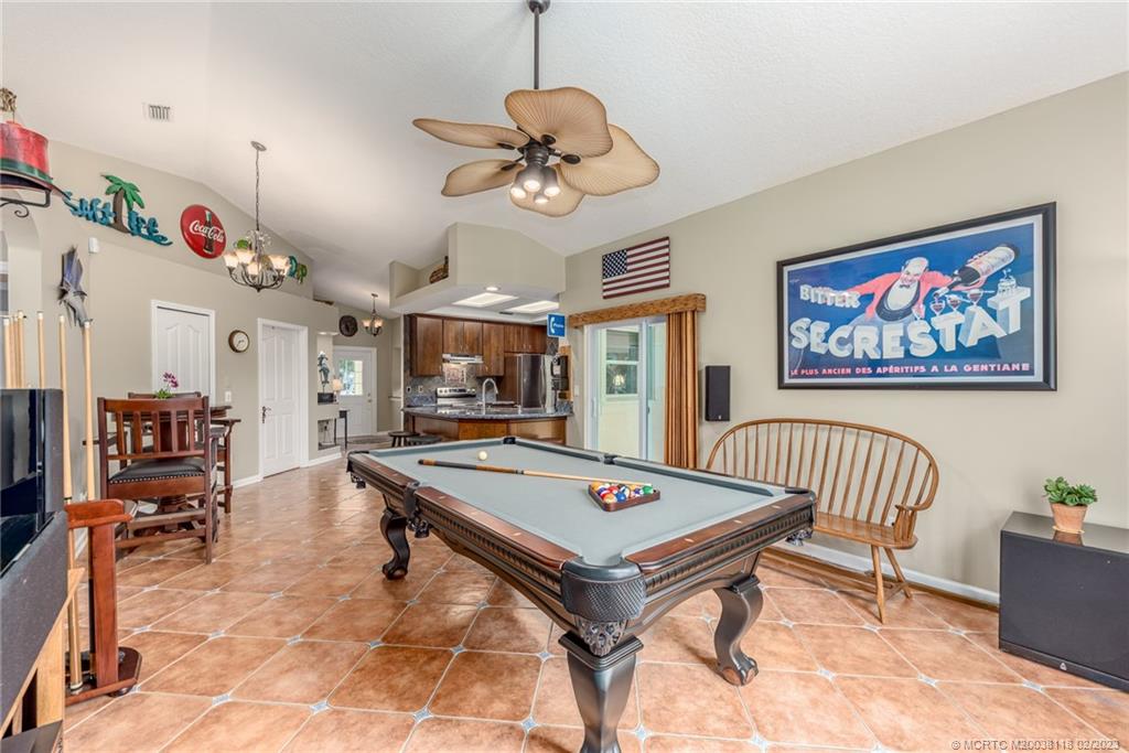 4795 Southeast Manatee Terrace Stuart, FL 34997 - Photo 10 of 28 Gallery Image 10