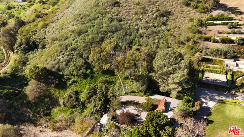 $1,725,000 | 5863 Bonsall Drive, Malibu, CA 90265