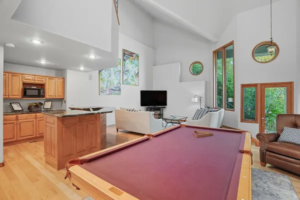 $3,900,000 | 5144 South Seeweewana Court, Harrison, ID 83833