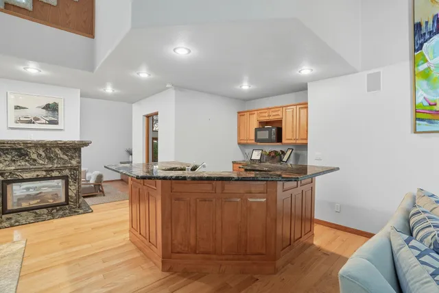 $3,900,000 | 5144 South Seeweewana Court, Harrison, ID 83833