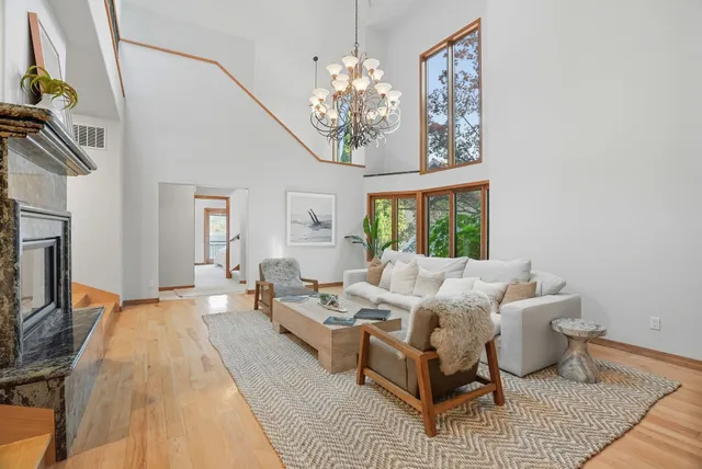 $3,900,000 | 5144 South Seeweewana Court, Harrison, ID 83833