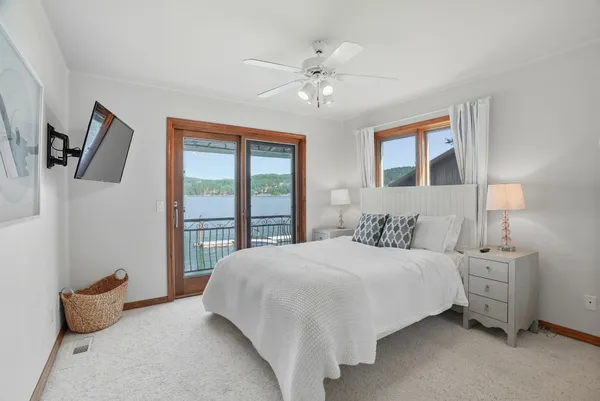 $3,900,000 | 5144 South Seeweewana Court, Harrison, ID 83833