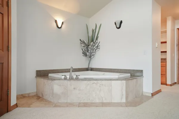 $3,900,000 | 5144 South Seeweewana Court, Harrison, ID 83833