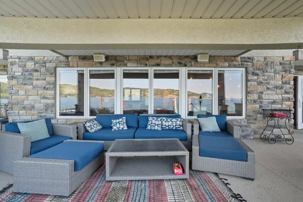 $3,900,000 | 5144 South Seeweewana Court, Harrison, ID 83833