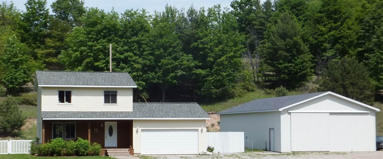 9345 South Fritz Road Maple City, MI 49664 - Photo 23 of 24 1833076-22.JPG