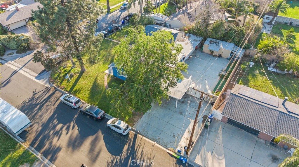 19450 Woodhill Street Rialto, CA 92376 - Photo 45 of 51 a view of an outdoor space and seating area
