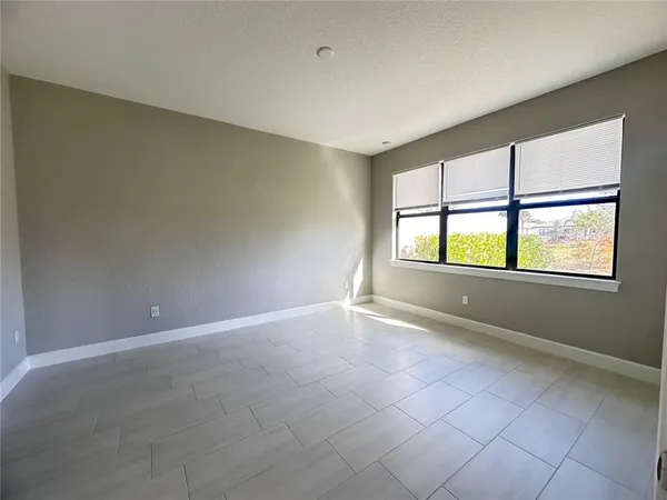 $2,550 | 4016 Basket Oak Circle, Vero Beach, FL 32967