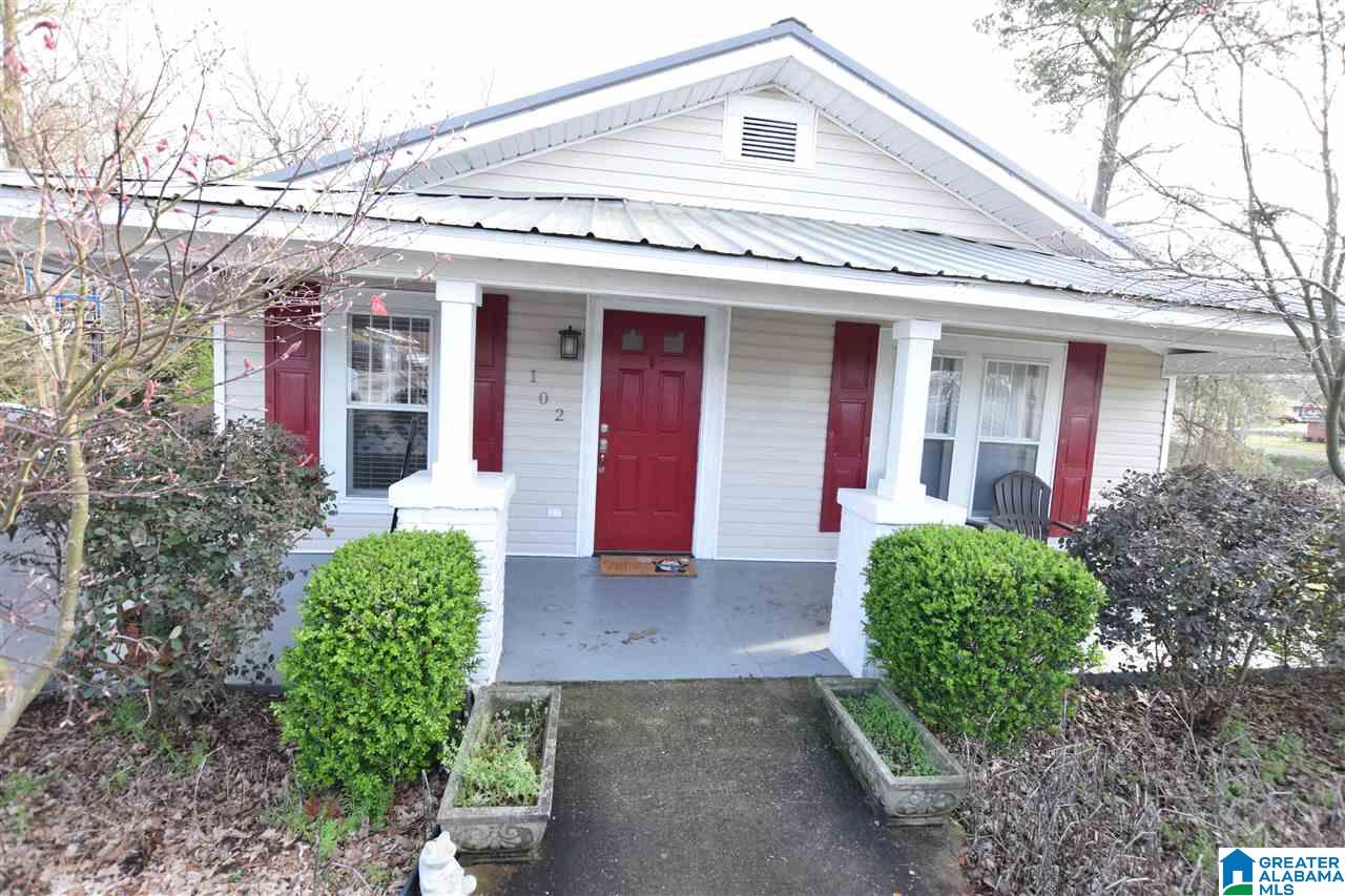102 Oak Avenue Bessemer, AL 35023 - Photo 1 of 21
