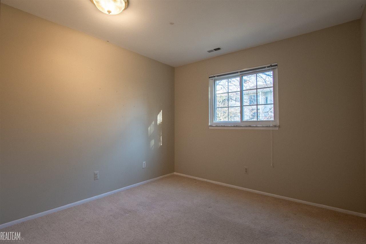 450 Baldwin Avenue, Unit 46 Rochester, MI 48307 - Photo 24 of 34