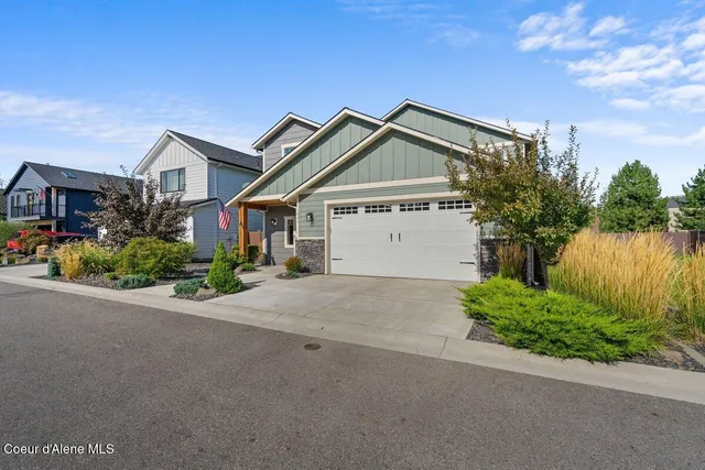 $1,025,000 | 1841 West Felton Drive, Coeur D'Alene, ID 83814