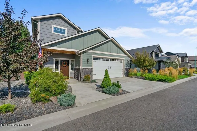 $1,025,000 | 1841 West Felton Drive, Coeur D'Alene, ID 83814
