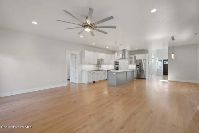 $1,025,000 | 1841 West Felton Drive, Coeur D'Alene, ID 83814