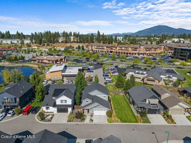 $1,025,000 | 1841 West Felton Drive, Coeur D'Alene, ID 83814