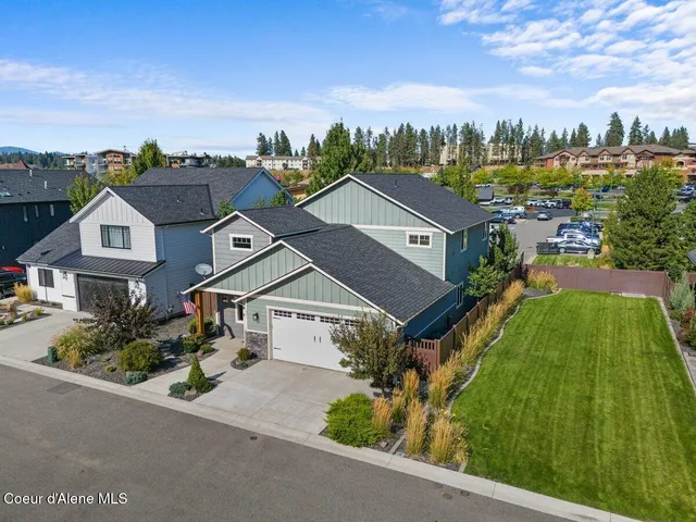 $1,025,000 | 1841 West Felton Drive, Coeur D'Alene, ID 83814