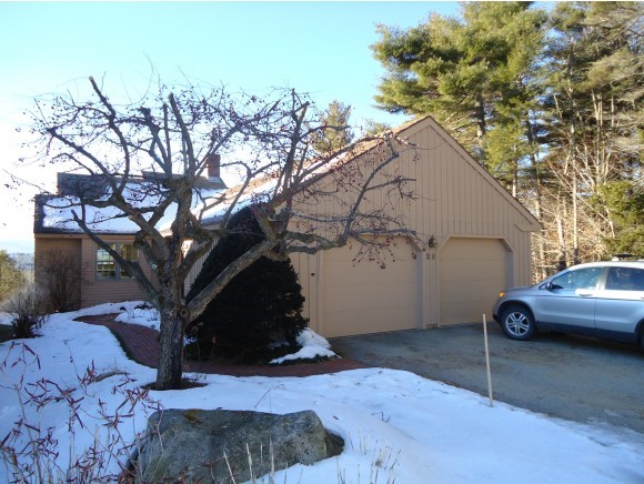29 Highland Ridge, Unit 29 New London, NH 03257 - Photo 3 of 19 Gallery Image 3