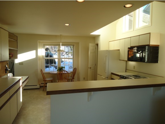 29 Highland Ridge, Unit 29 New London, NH 03257 - Photo 8 of 19 Gallery Image 8
